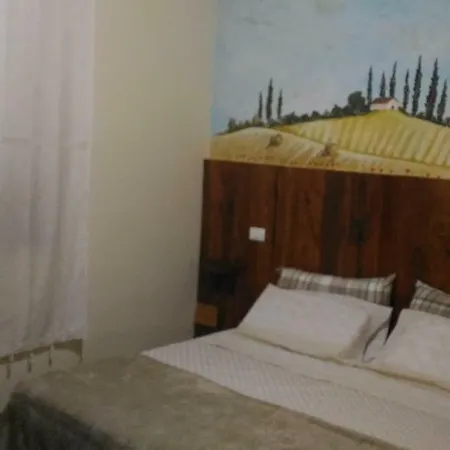 Lejlighed Locazione Turistica Casa Lola