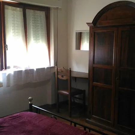 Locazione Turistica Casa Lola Apartmán *